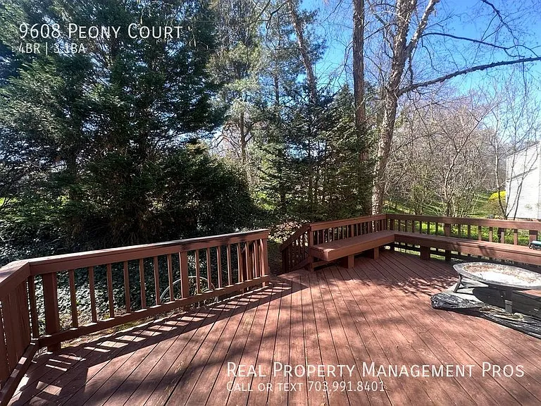 9608 Peony Ct — Photo 4