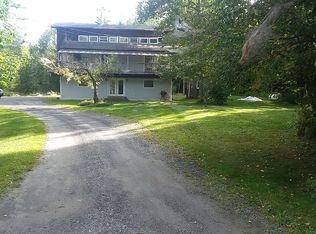 238 Worcester Rd, Stowe, VT 05672