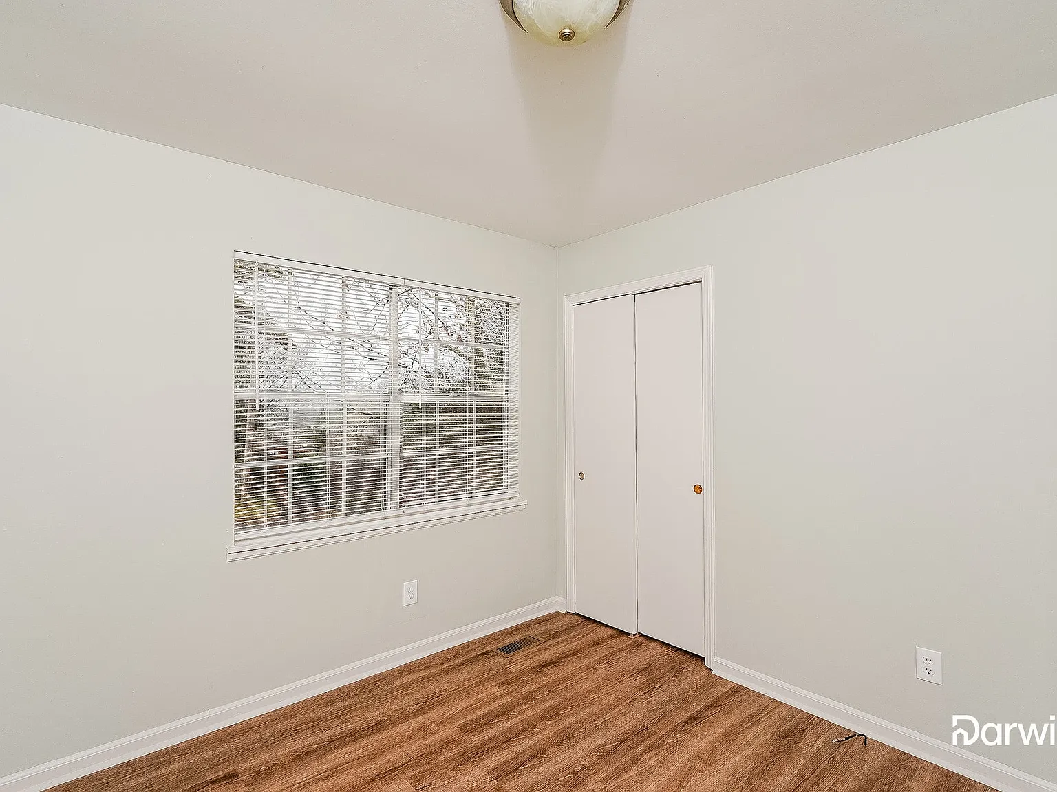 3 bed, 2.0 bath, 1114 sqft, $1,475 — Photo 4