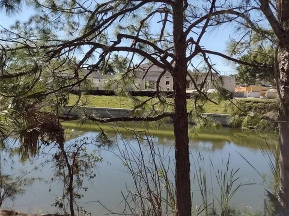 2106 SW 17th Ave, Cape Coral, FL 33991