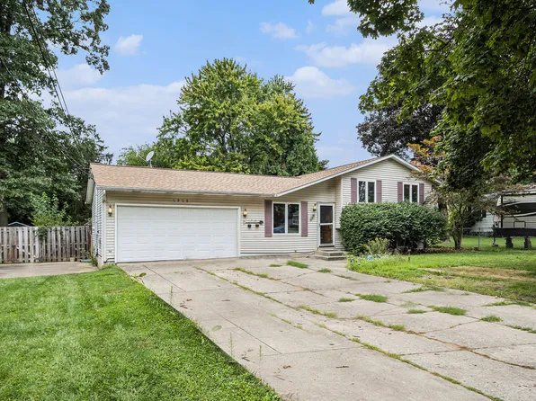 2928 Sunset Rd, Kalamazoo, MI 49009