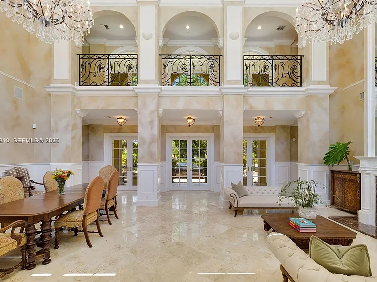 6905 SW 75th Ave — Photo 11
