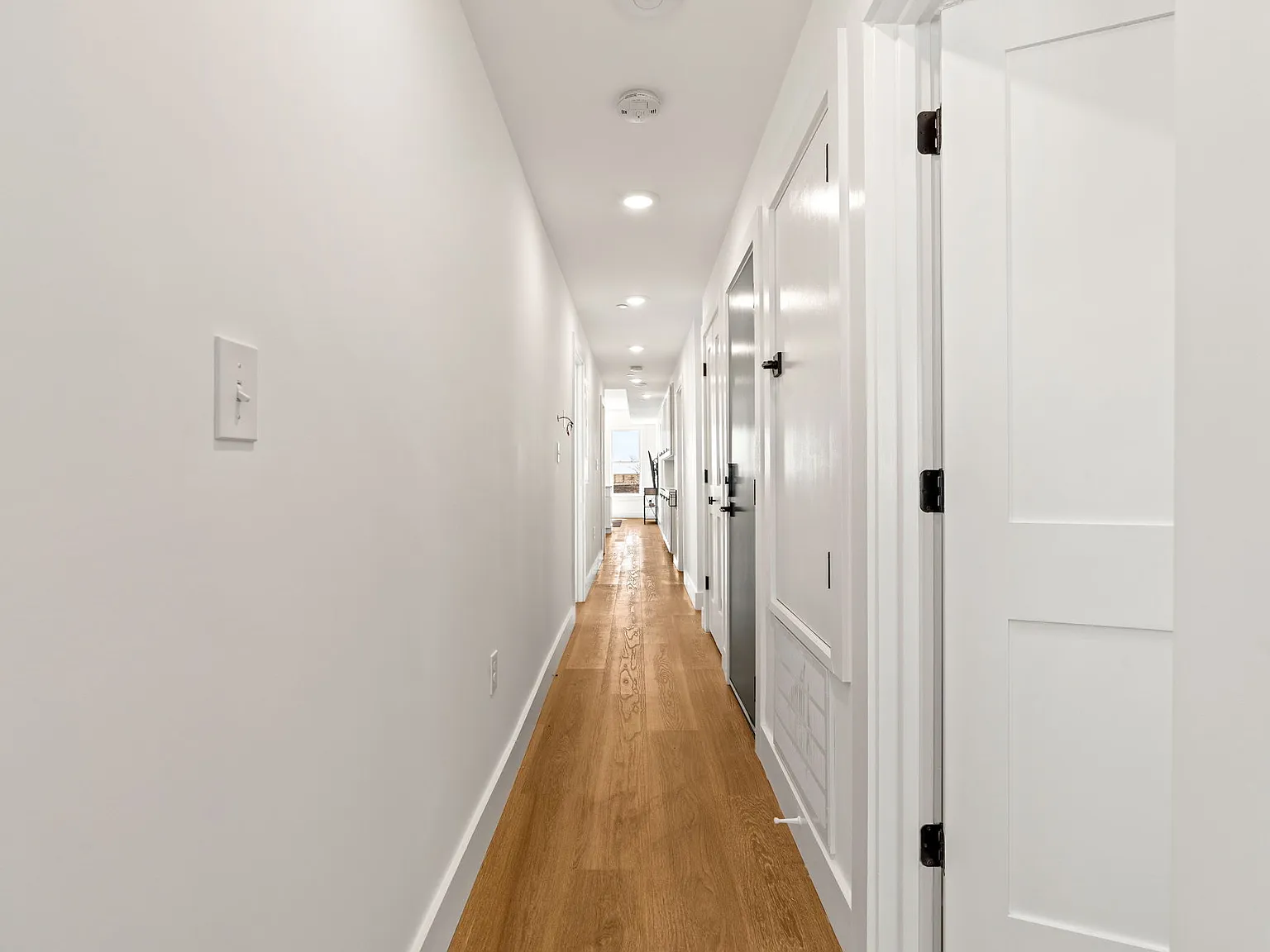 1 bed, $1,550 — Photo 4