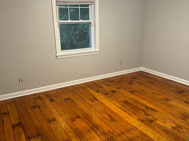 408 Evergreen Rd — Photo 7