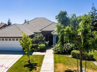 13617 Scafell Pike St, Bakersfield, CA 93314