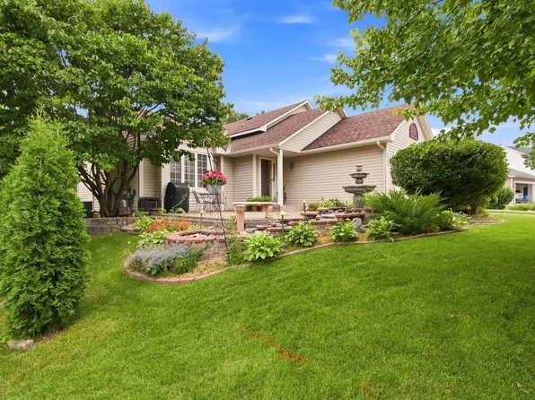 2003 Ponds Way, Shakopee, MN 55379
