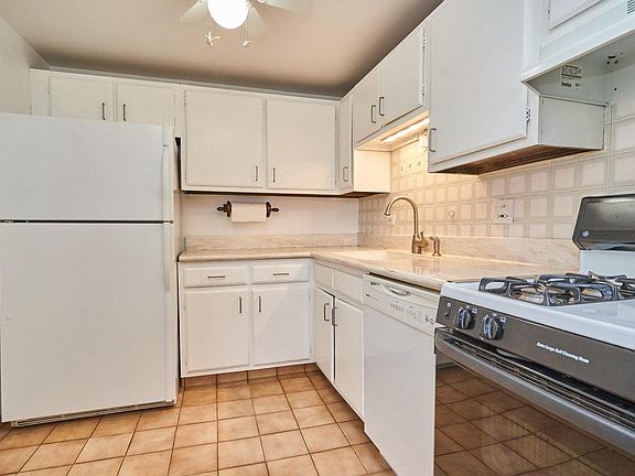 5th image of 1463 Mercury Dr APT 514