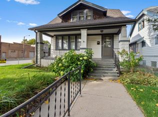 2703 N 38th St, Milwaukee, WI 53210