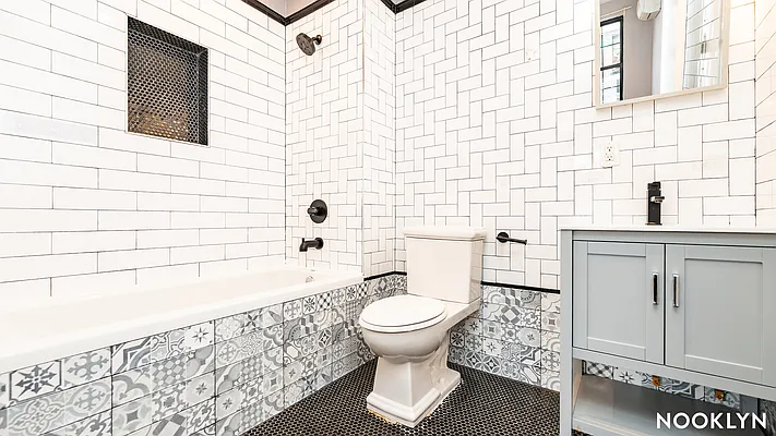 Rented by Nooklyn NYC LLC | media 51