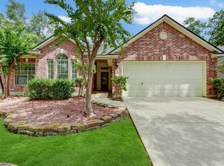 10 Davis Cottage Ct, Conroe, TX 77385