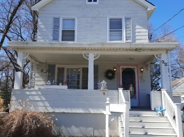 22 Washington Ave, Hawthorne Boro, NJ 07506