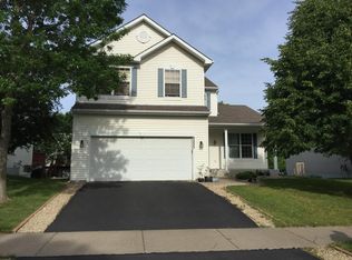 9225 Peony Ln N, Maple Grove, MN 55311