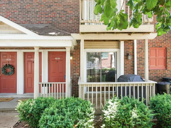 1540 High School Dr, Saint Louis, MO 63144