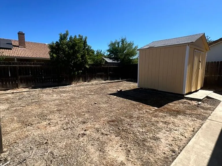 1316 Chukar St — Photo 12