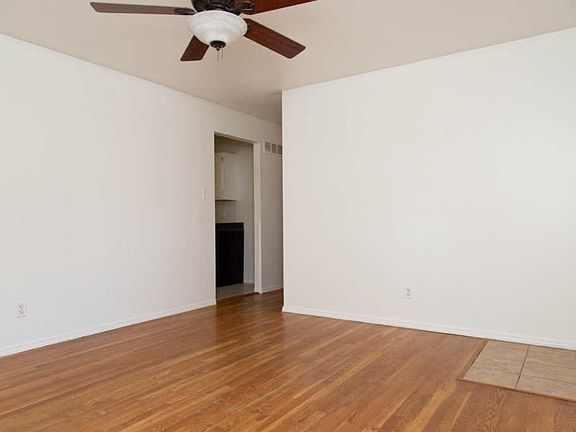 4th image of 7959 Scotty Dr