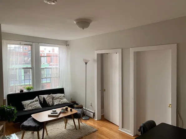 149 Endicott St APT 4, Boston, MA 02113