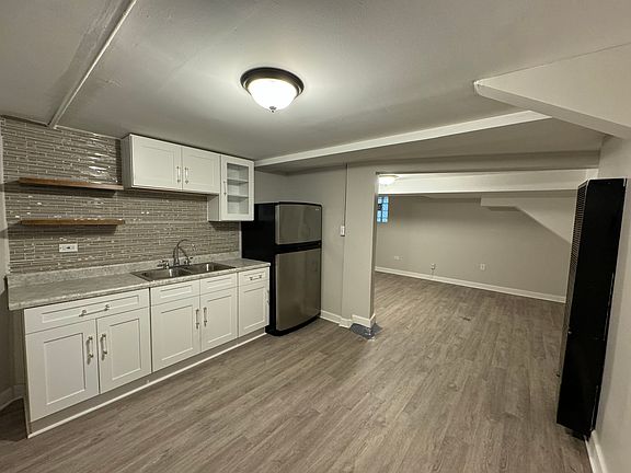 4th image of 7819 S Euclid Ave #1