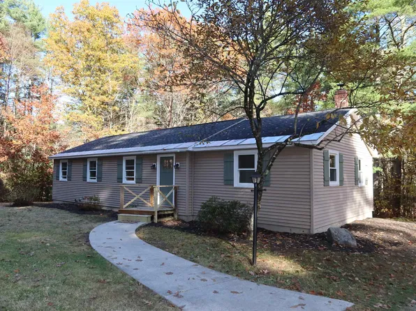 24 Ponemah Road, Amherst, NH 03031