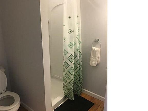 5th image of 56 Elizabeth St