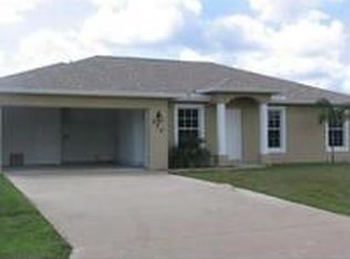 584 SW Halkell Ave, Port Saint Lucie, FL 34953