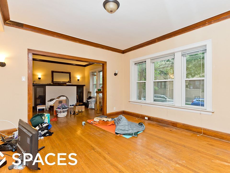 1st image of 2605 N St Louis Ave #Unt1
