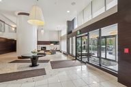 Lake Ave-S2310-018.jpg