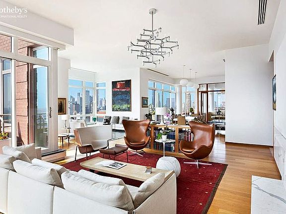 5th image of 524 E 72nd St Unit Penthouse 4