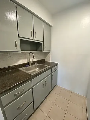 Rented by Compass | media 8