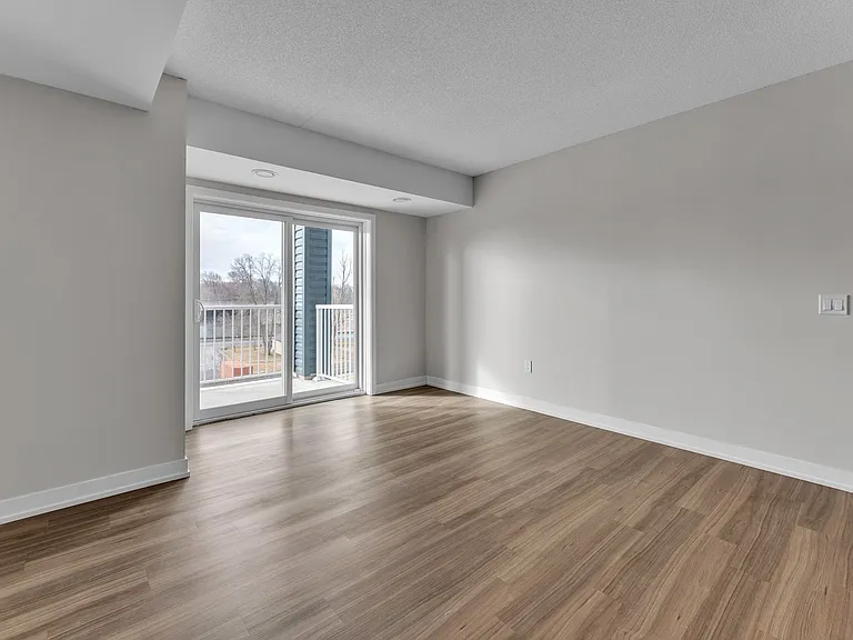 105 Ridgeway Pl — Photo 14