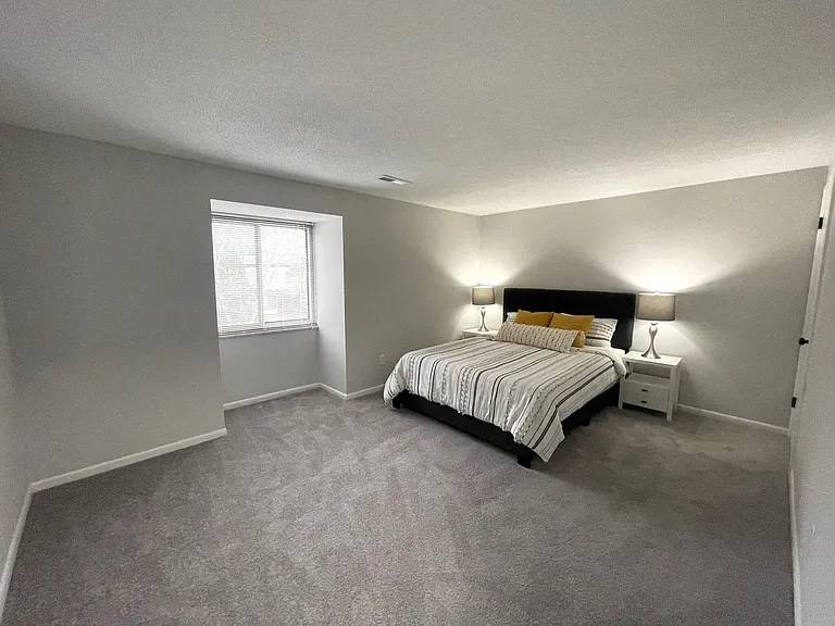 Coventry Court Townhomes — Photo 51