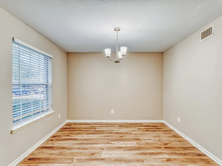 6207 Winter Oak St — Photo 7
