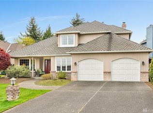 13129 NE 203rd Pl, Woodinville, WA 98072