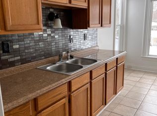 172 W Genesee St #4, Chittenango, NY 13037