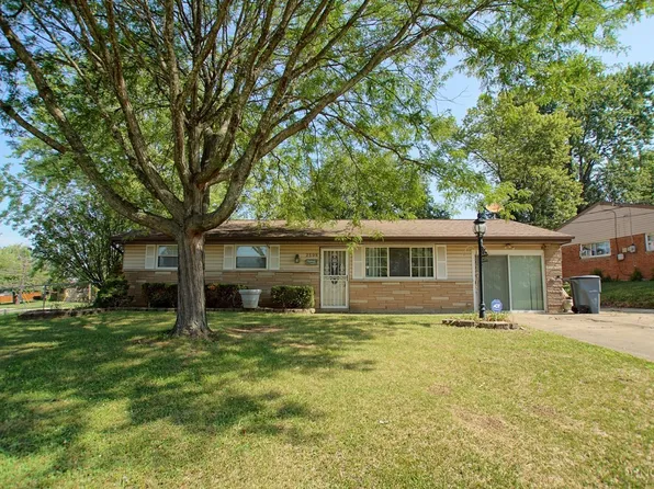 2598 Byrneside Dr, Cincinnati, OH 45239
