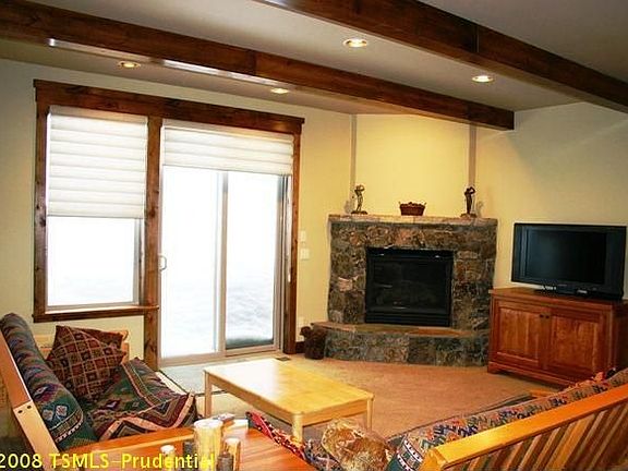 4th image of 12450 Lausanne Way