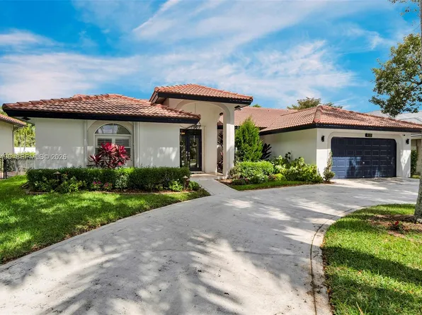 4133 NW 81st Ter, Coral Springs, FL 33065
