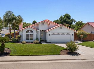 1201 Bentley Dr, Corcoran, CA 93212