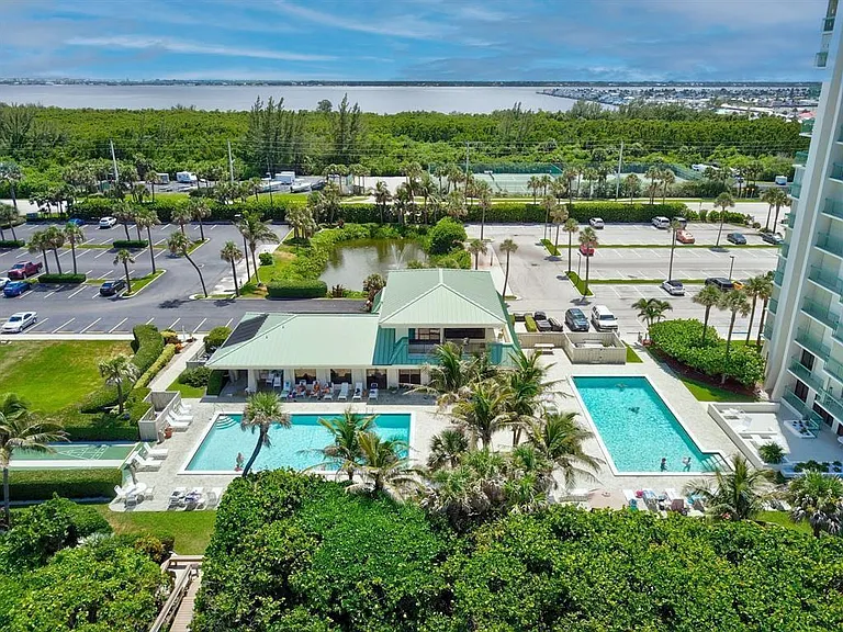 9940 S Ocean Dr #505 — Photo 19