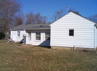704 E Baldwin St, Saint Johns, MI