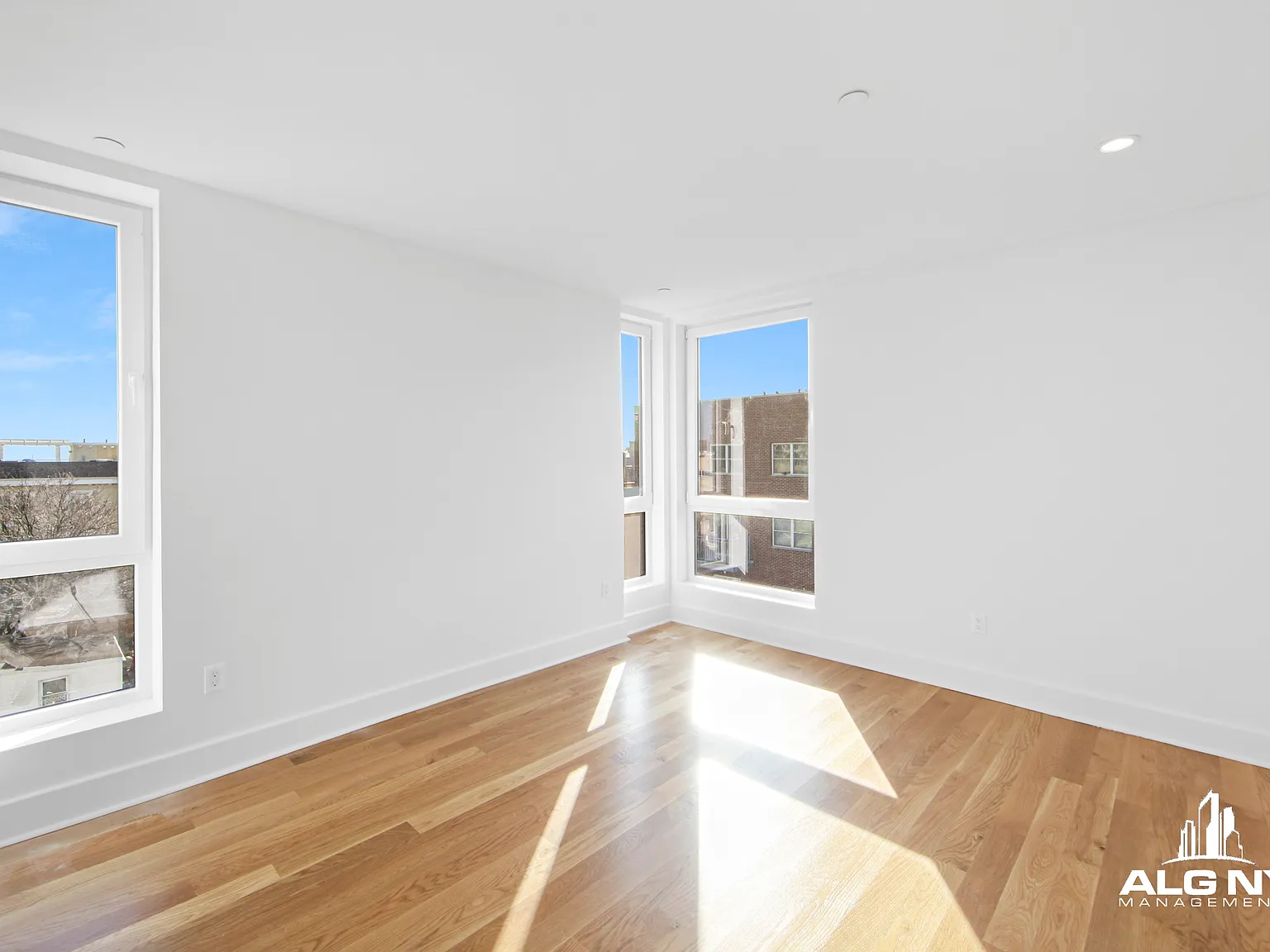 183 Beach 101st Street — Photo 4