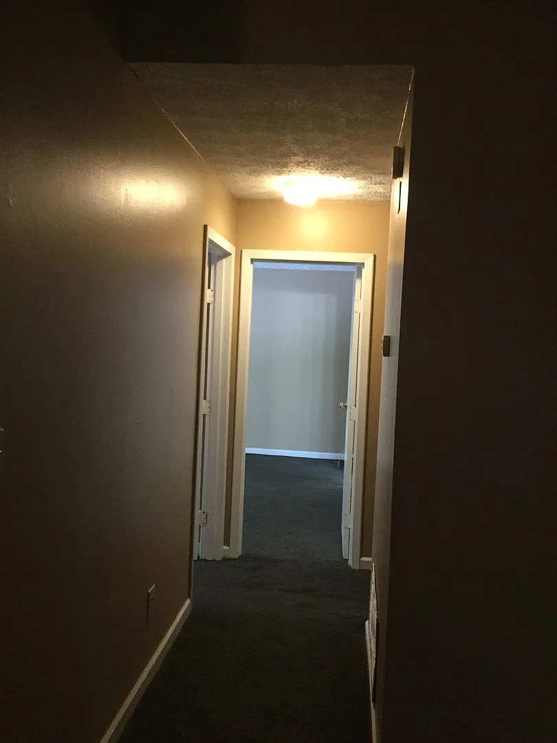 Convenient Decatur Condo Near Schools, Colleges, Shopping & Transit Just $1,300/Month! — Photo 4