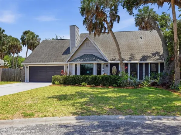 5378 Sarapointe Ct, Sarasota, FL 34232