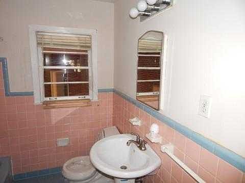 hall bathroom #2