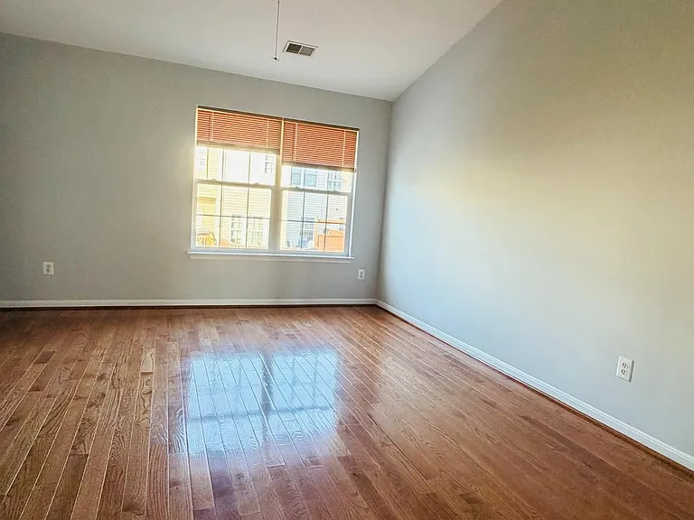 2503 Wheat Meadow Ct — Photo 9