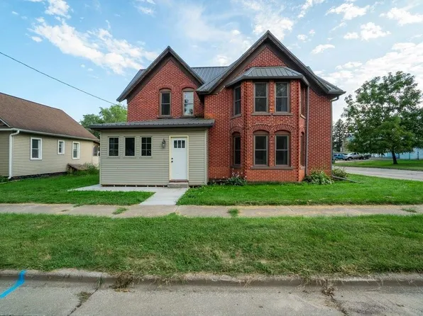 23913 Adams Street, Independence, WI 54747