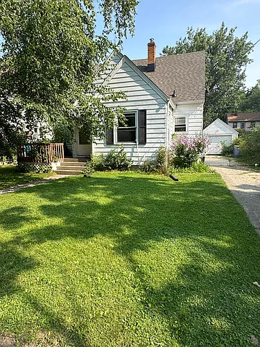 107 Rosemary St SE Photo 1 107 Rosemary St SE Photo 1
