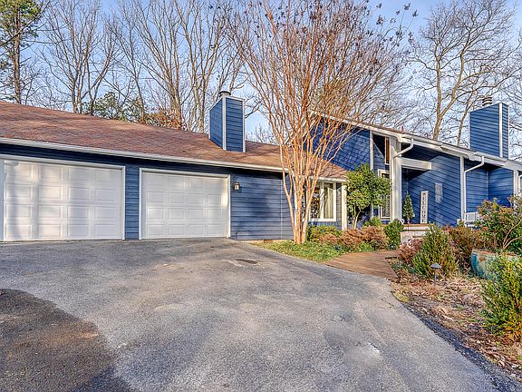2nd image of 1795 Laurel Mountain Dr