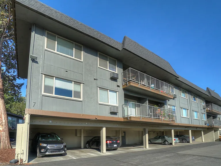 234 Escuela Ave — Photo 29