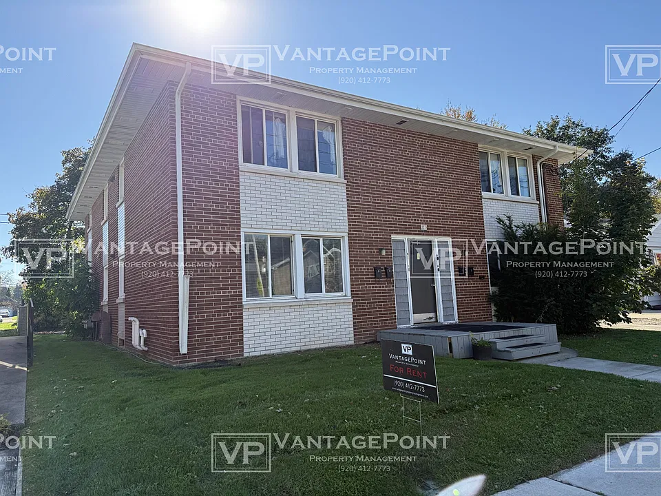231 E Calumet St #2