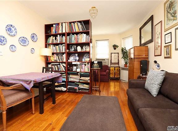 3rd image of 11135 75th Ave APT 42